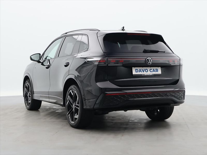 Volkswagen Tiguan 2,0 TDI 4x4 DSG R-Line CZ DPH - fotka 5 z 42