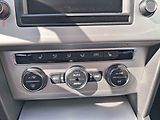 Volkswagen Passat (2015) 2.0 TDi, 1.maj, AC, temp - náhled 13