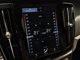 Volvo V90 D4 MOMENTUM PRO POLESTAR AUT - náhled 37