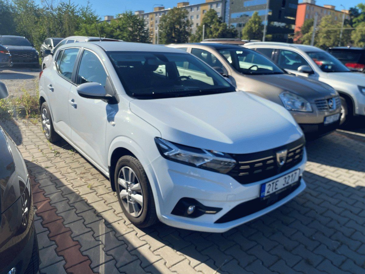 Dacia Sandero Comfort TCe 100 LPG ČR, 1.Maji