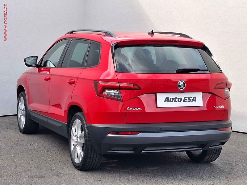 Škoda Karoq (2018) 1.6 TDi, Style, DSG, TZ, navi - fotka 6 z 18