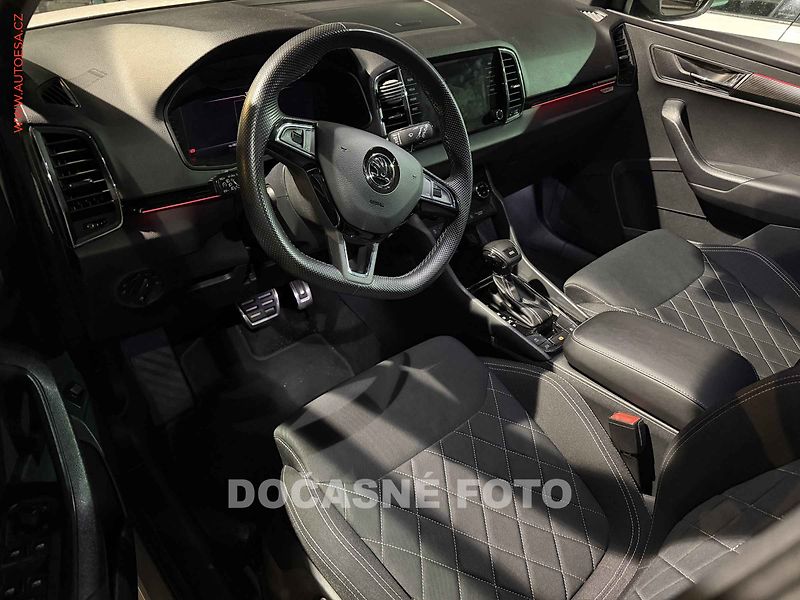 Škoda Karoq (2020) 1.5 TSi, 1.maj,ČR, SportLine - fotka 3 z 3
