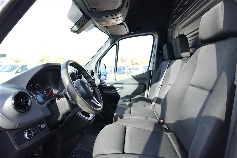 Mercedes-Benz Sprinter 3,0 CDI  319 CDI CHLAĎÁK KLIMA - fotka 16 z 31