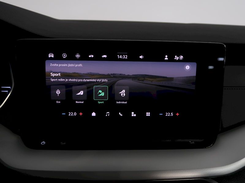 Škoda Octavia (2024) SELECTION 2.0TDI 85KW MATRIX - fotka 24 z 37