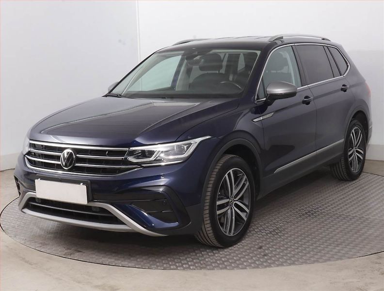 Volkswagen Tiguan Allspace (2022) 2.0 TDI - fotka 2 z 17