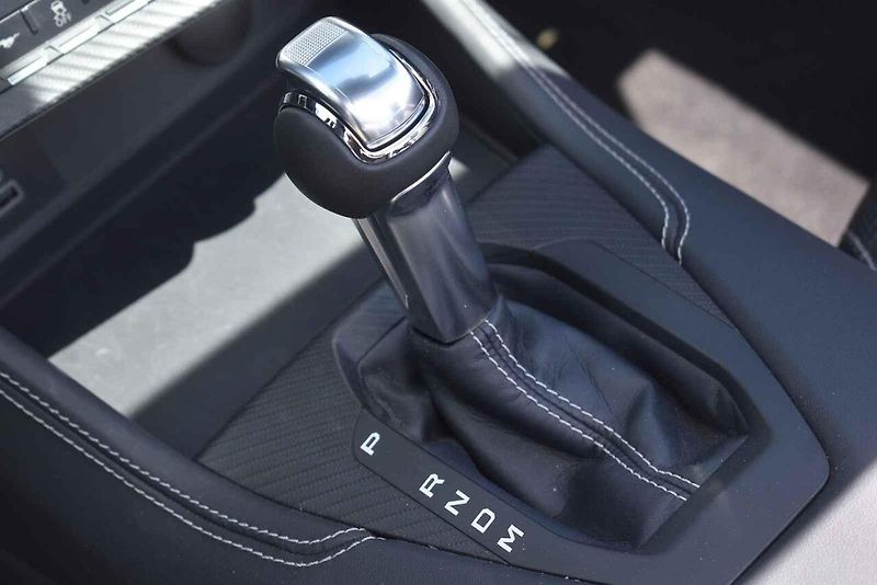 Ford Mustang Convertible - I v sedmé generaci neztrácí svůj půvab.