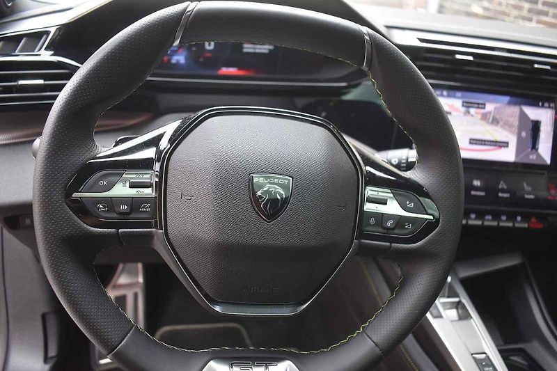Peugeot kombíky umí. Platí to i novém 308 SW