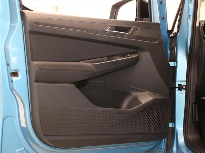 Ford Tourneo Connect 2,0 Eblue 4x4 7.míst Long ČR - fotka 17 z 25