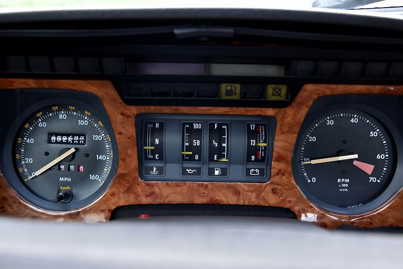 Jaguar XJS (1990) 5.3 V12 CLASSIC COLLECTION - fotka 19 z 49