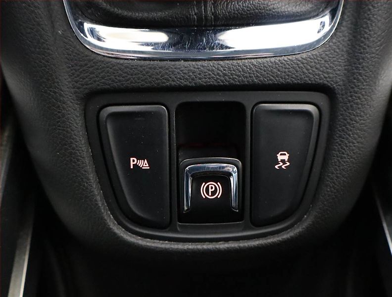 Opel Zafira (2015) 2.0 CDTI, Serv.kniha, Navi - fotka 16 z 19