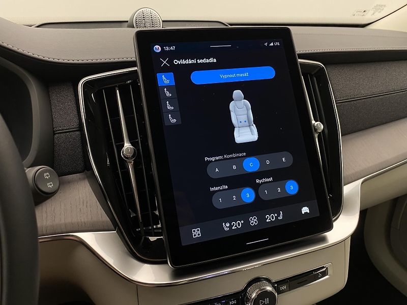 Volvo XC90 (2026) T8 AWD Plug-in BRIGHT PLUS 7m - fotka 69 z 74