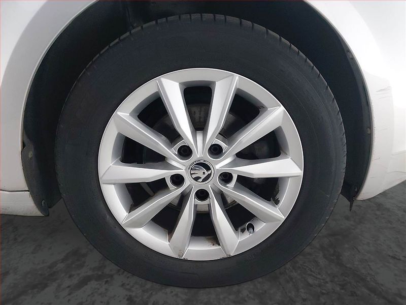 Škoda Octavia (2016) Ambition Plus 1.6 TDI - fotka 15 z 15