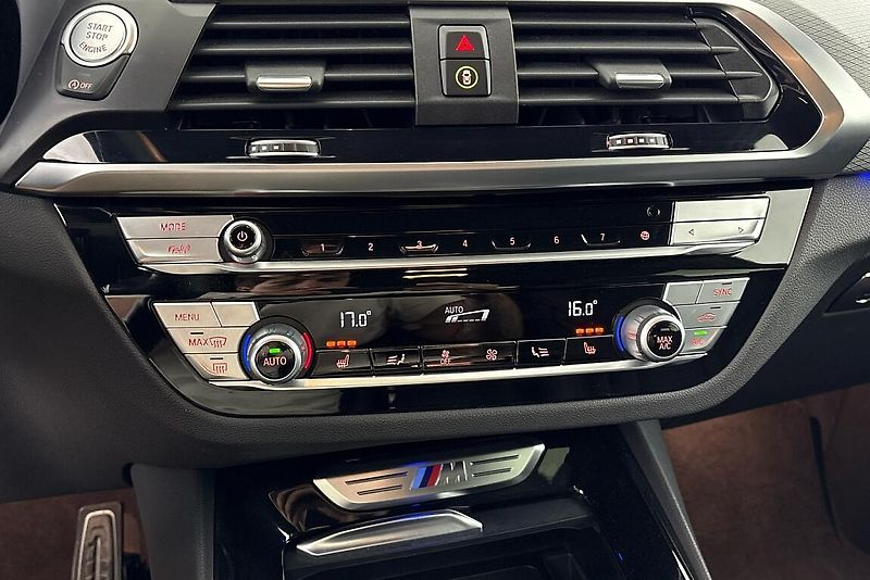 BMW X3 M40i - fotka 21 z 27