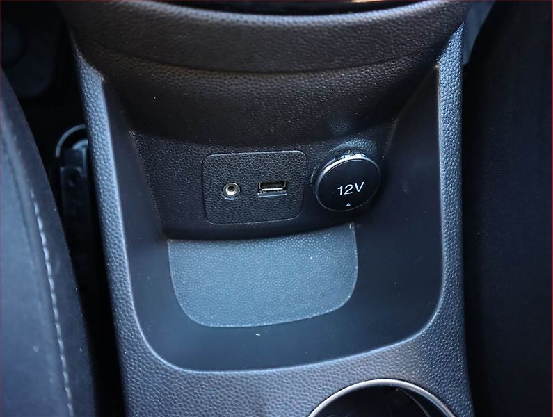 Ford Fiesta (2015) Comfort 1.0 EcoBoost, Tempomat - fotka 17 z 17