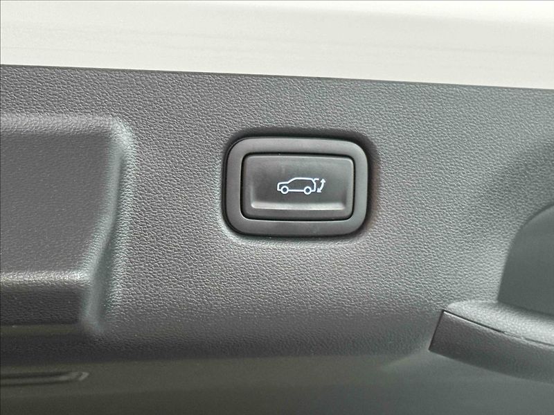 Hyundai Kona 0,0 EV STYLE PREMIUM 160KW - fotka 10 z 19