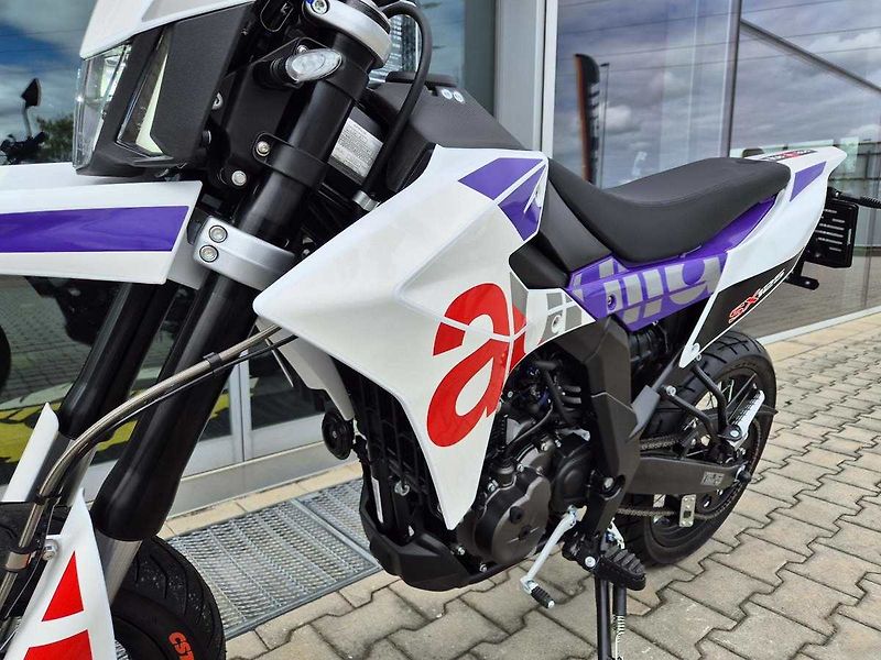 Aprilia SX 125 (2026) EU5+ - fotka 13 z 55