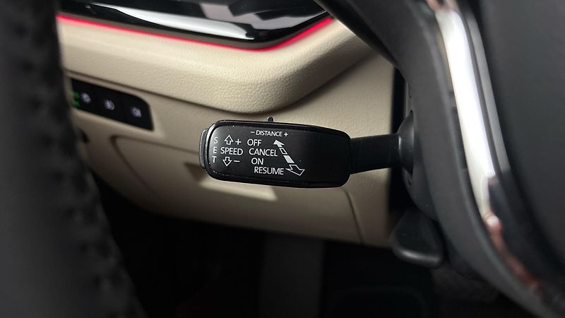 Škoda Octavia 2.0 TDI DSG 4x4 Style Combi - fotka 14 z 33