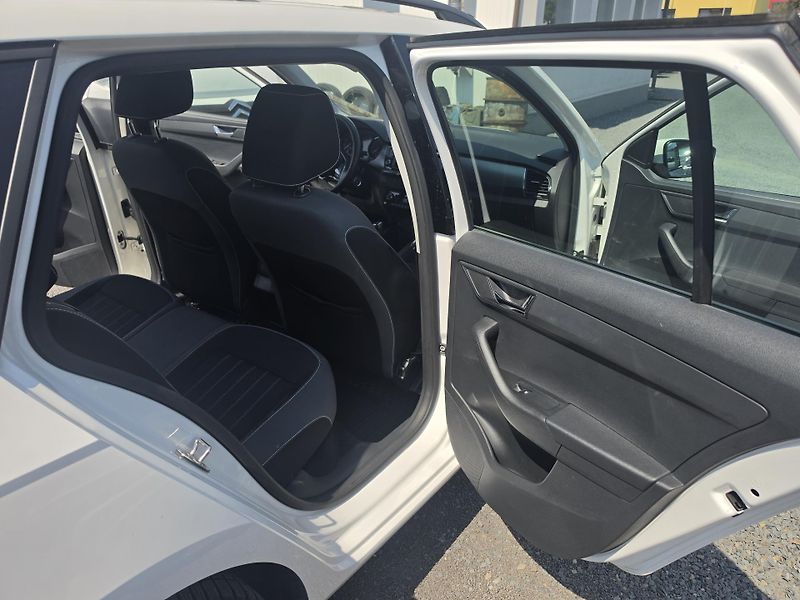 Škoda Fabia 1.0 TSI Led  - fotka 10 z 12