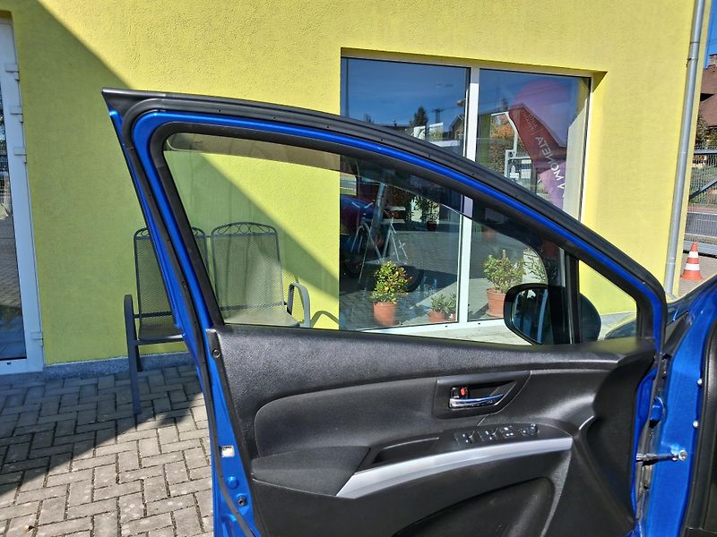 Suzuki SX4 S-Cross (2014) 1,6i 88kw LPG 4x4 NAVI 2x KOLA - fotka 10 z 35