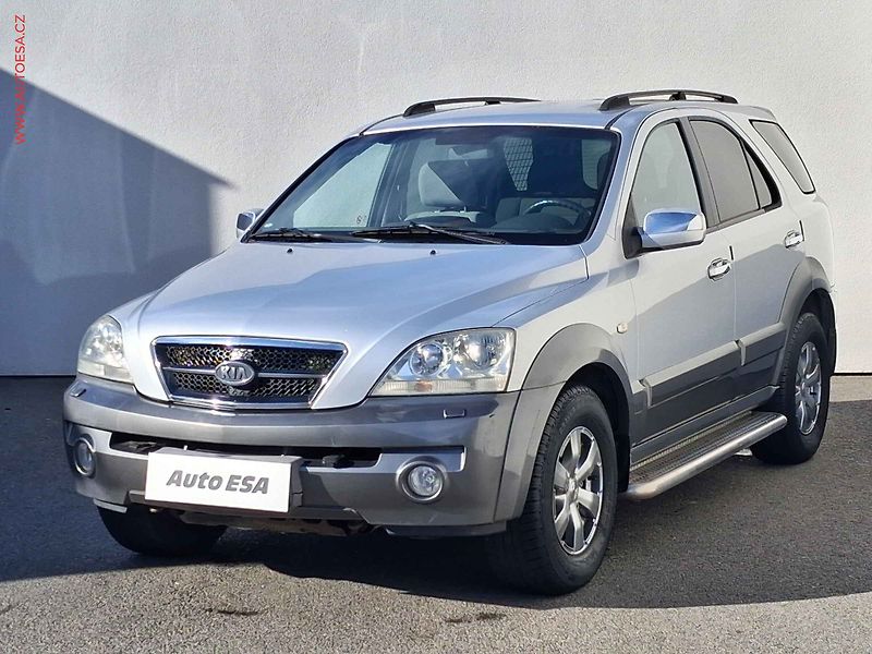 Kia Sorento (2005) 2.5D 4x4, ČR, autoAC, tažné - fotka 3 z 16