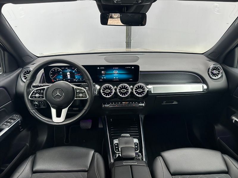 Mercedes-Benz GLB 2,0 200d 110kW, navi, kamera - fotka 17 z 43