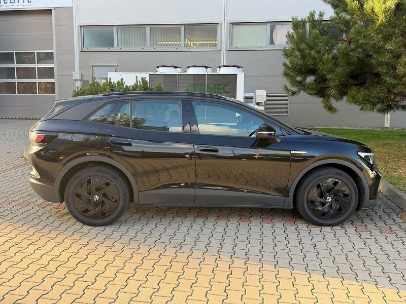 Volkswagen ID.4 (2023) Performance 150kW 82kWh Kamera - fotka 10 z 23