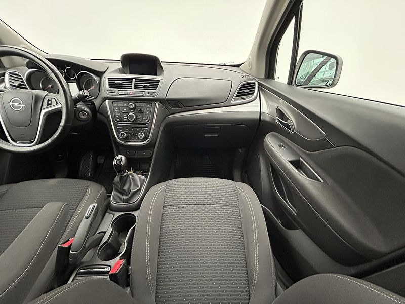 Opel Mokka 1.4 T Enjoy - fotka 18 z 22