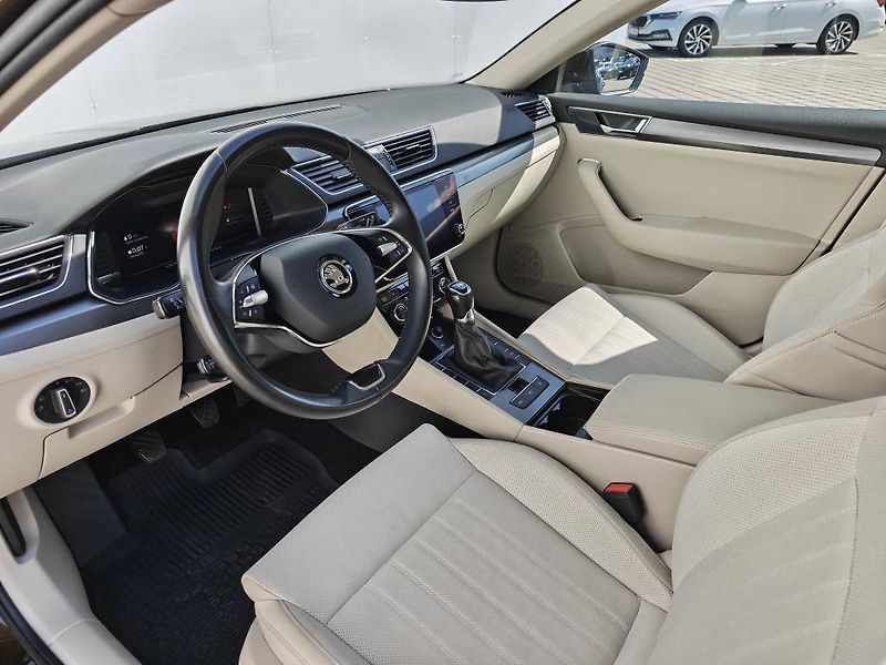 Škoda Superb Style 6MP 2,0TDI - fotka 5 z 25