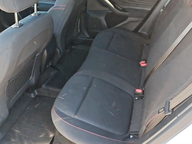 Ford Focus (2019) ST-Line, ČR, 1.majitel, SERVIS - fotka 13 z 17