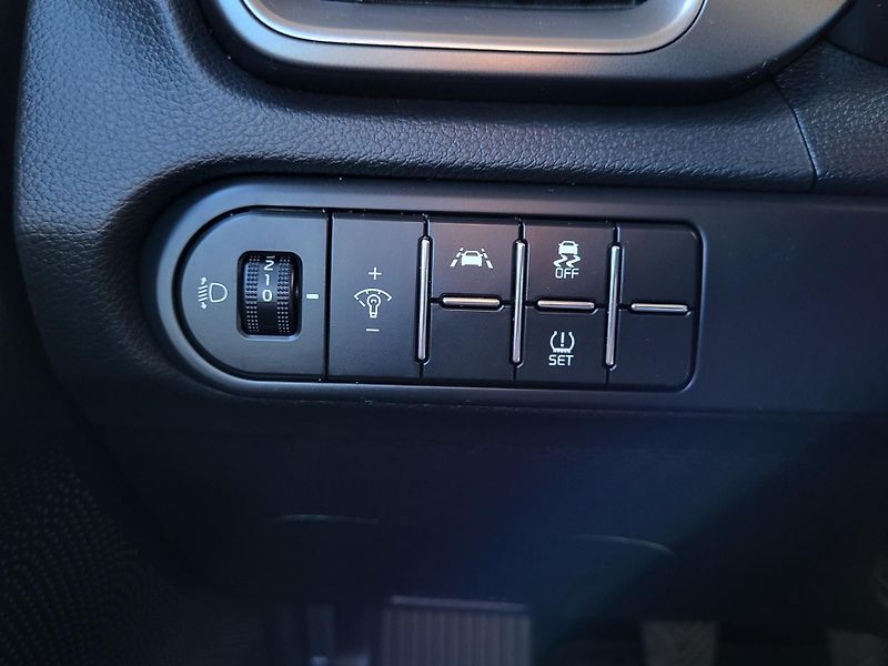 Kia Ceed 1.6 CRDi 85kW FRESH *ČR - fotka 19 z 42