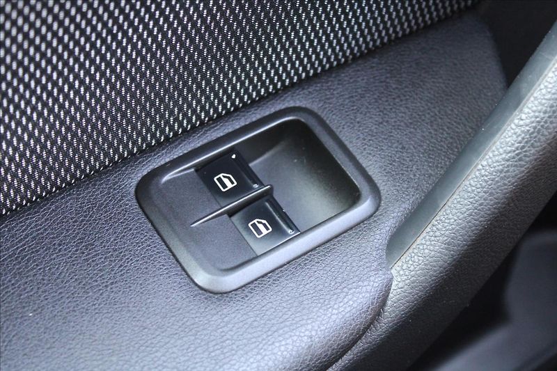 Škoda Yeti 1,2 TSI  TAŽNÉ - fotka 11 z 30