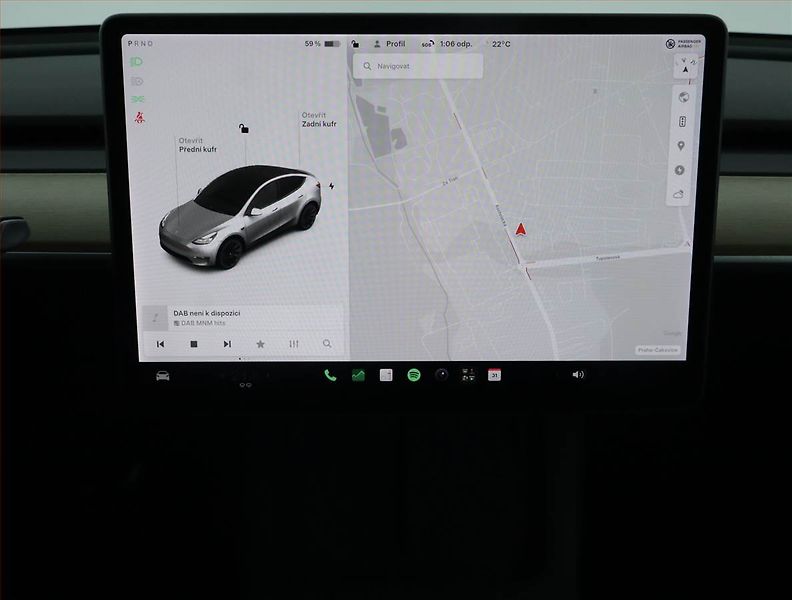 Tesla Model Y (2021) Long Range AWD 75kWh, SoH 92% - fotka 12 z 20
