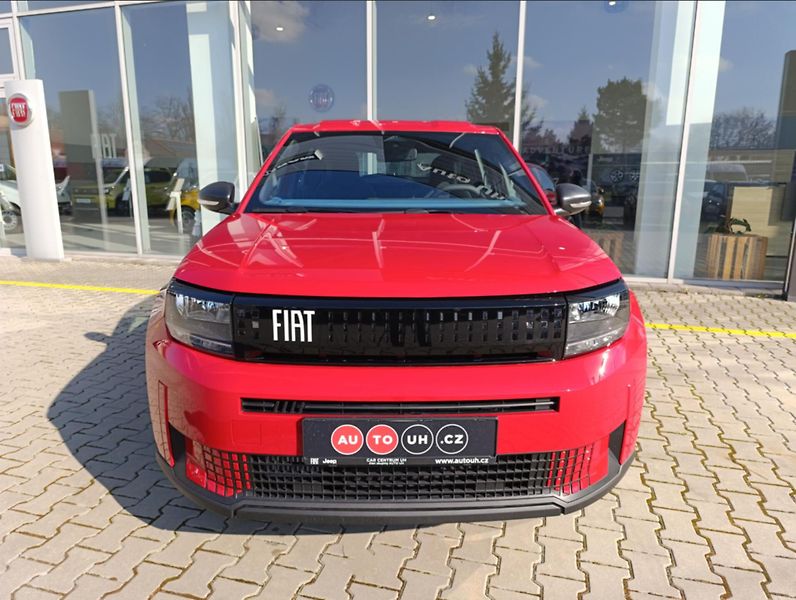 Fiat Grande Panda (2025) 1,2   Turbo Hybrid 110k eDCT - fotka 2 z 15
