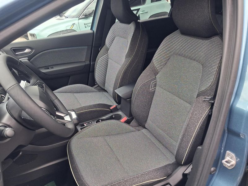 Renault Symbioz (2026) techno mild hybrid 140         - fotka 28 z 41