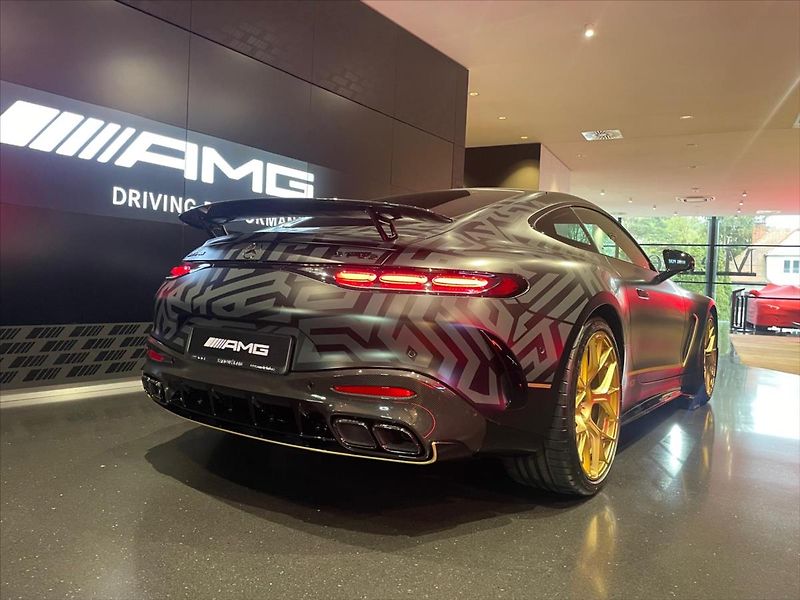 Mercedes-Benz AMG GT (2026) 4,0 Mercedes 63 4MATIC+ APX ED - fotka 5 z 23