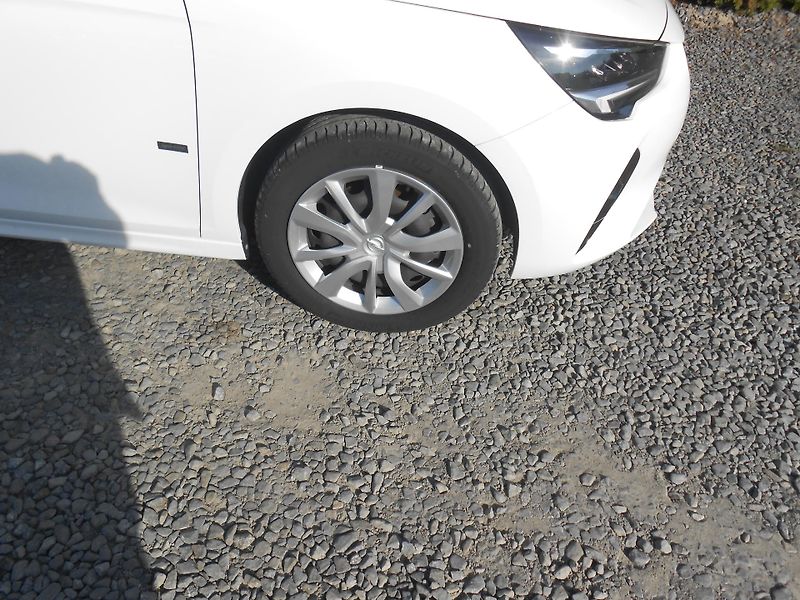 Opel Corsa 1.5CDTi,FULL LED,92000Km - fotka 13 z 38