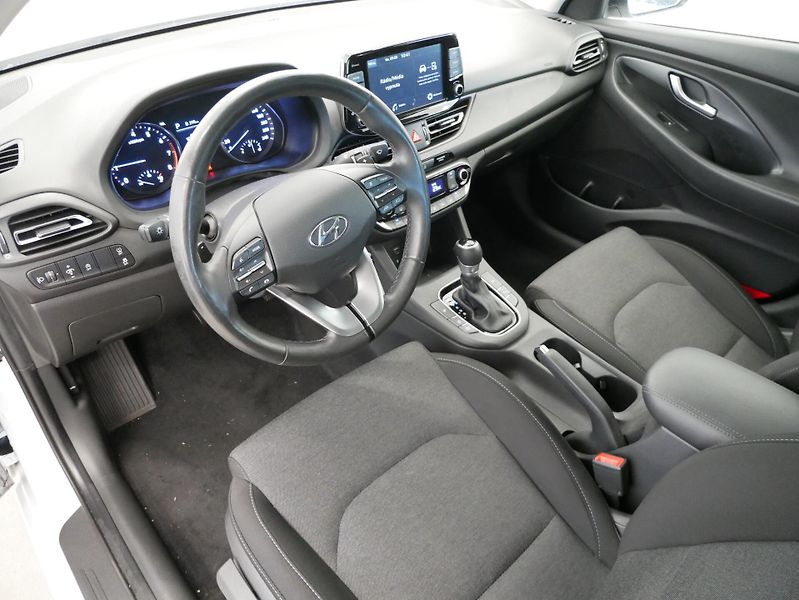 Hyundai i30 - fotka 6 z 6
