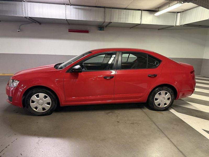 Škoda Octavia (2016) 1.6TDI Liftback, ČR - fotka 2 z 12