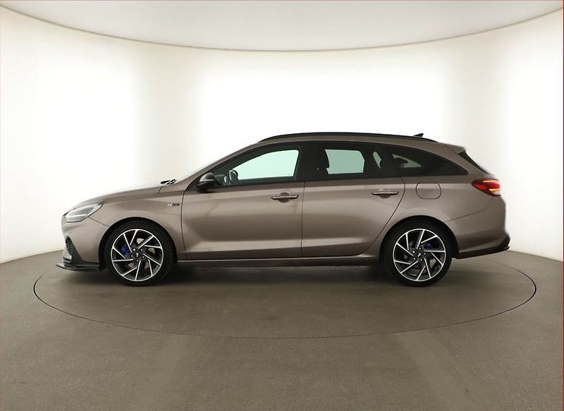 Hyundai i30 (2021) 1.5 T-GDI MHEV, Automat - fotka 3 z 14