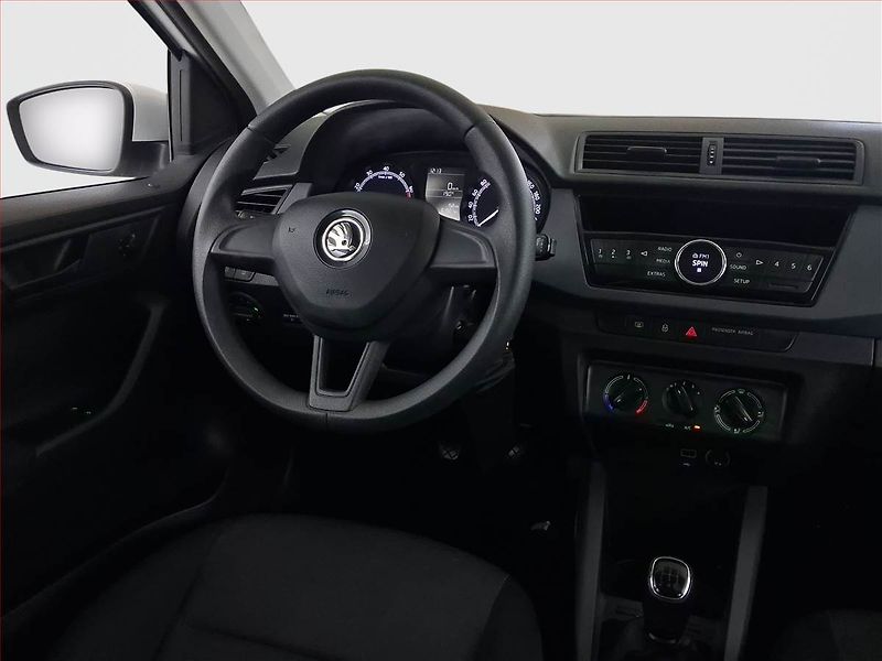 Škoda Fabia (2018) 1.0, Serv.kniha - fotka 7 z 16