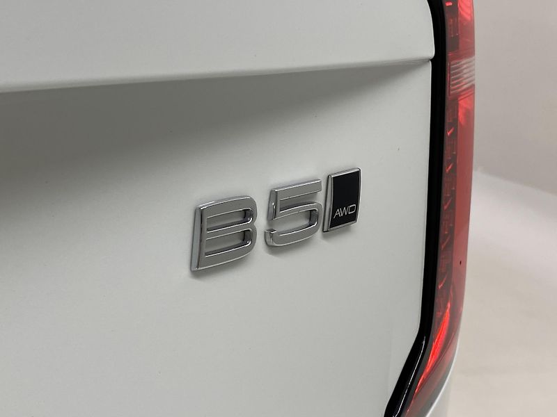 Volvo XC90 B5 AWD BRIGHT PLUS AUT CZ 7m - fotka 36 z 56