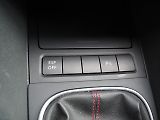 Volkswagen Golf (2010) 2.0 TSi 155 kW, GTI, Manuál - náhled 27