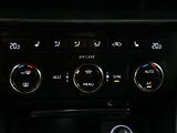 Škoda Superb 2,0 TDI 140kW CZ Style Kůže - náhled 22