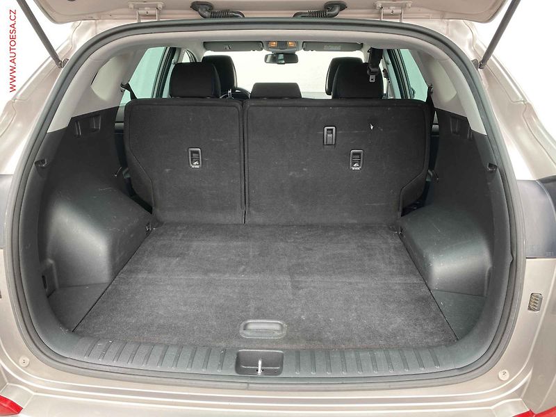 Hyundai Tucson (2017) 1.7 CRDi, ČR, servis.kniha - fotka 7 z 20