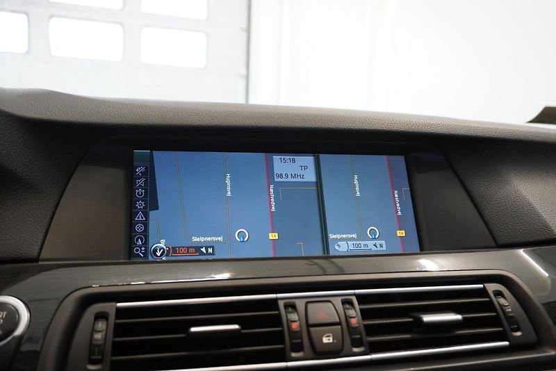 BMW Řada 5 535D SEDAN XDRIVE STEPTRONIC - fotka 18 z 32