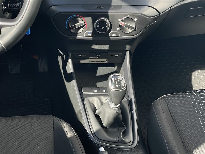 Hyundai i20 1,0 T-GDI Smart - fotka 11 z 22