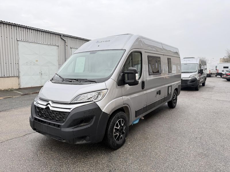 Clever Vans (2026) Celebration Skladem 2026 - fotka 4 z 14