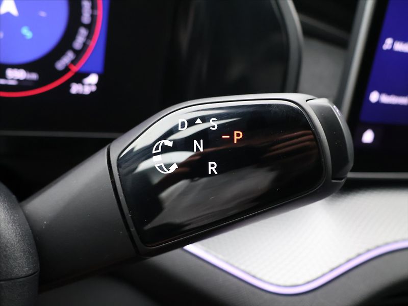 Škoda Kodiaq 2,0 TDI DSG 4x4 Sportline DPH - fotka 22 z 34