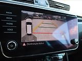Škoda Superb 2,0 TDI SportLine Kamera ACC - náhled 23