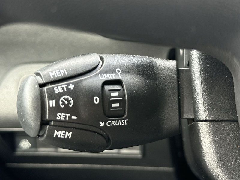 Citroën Berlingo (2022) 1.5 HDI LIVE PACK - fotka 17 z 25
